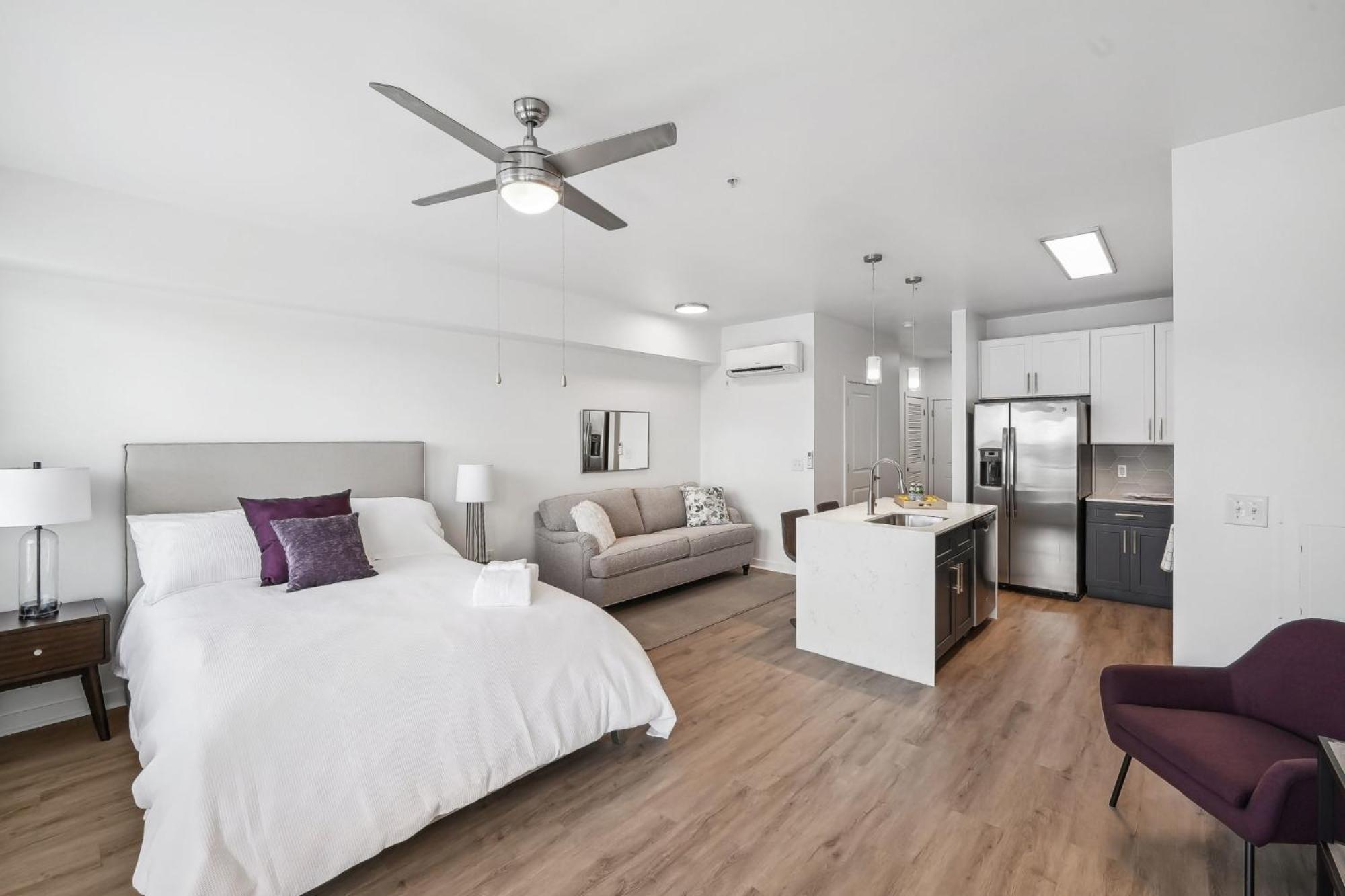 Premium Apartments And Studios At Midtown 205 In Σάρλοτ Εξωτερικό φωτογραφία