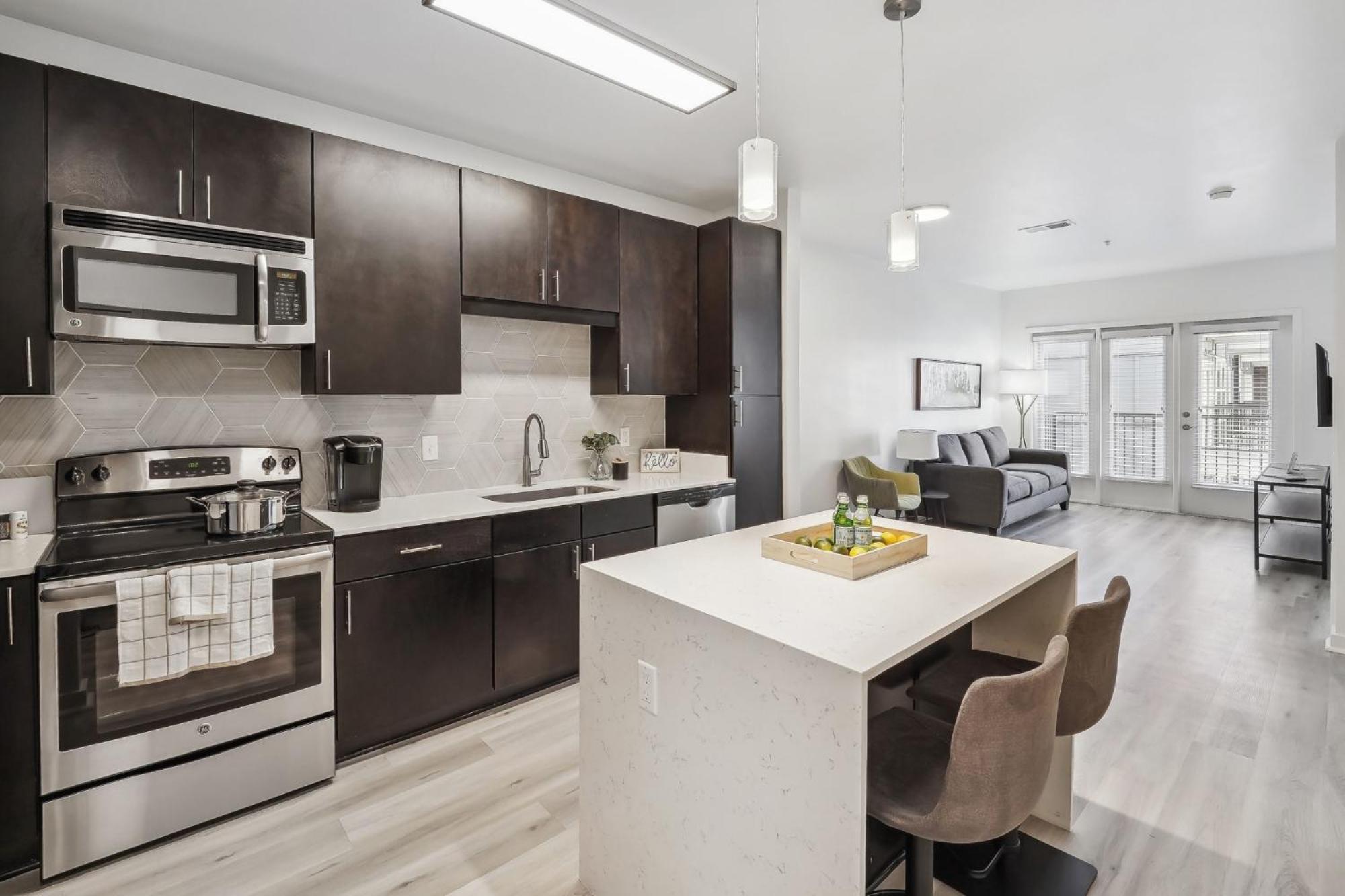 Premium Apartments And Studios At Midtown 205 In Σάρλοτ Εξωτερικό φωτογραφία
