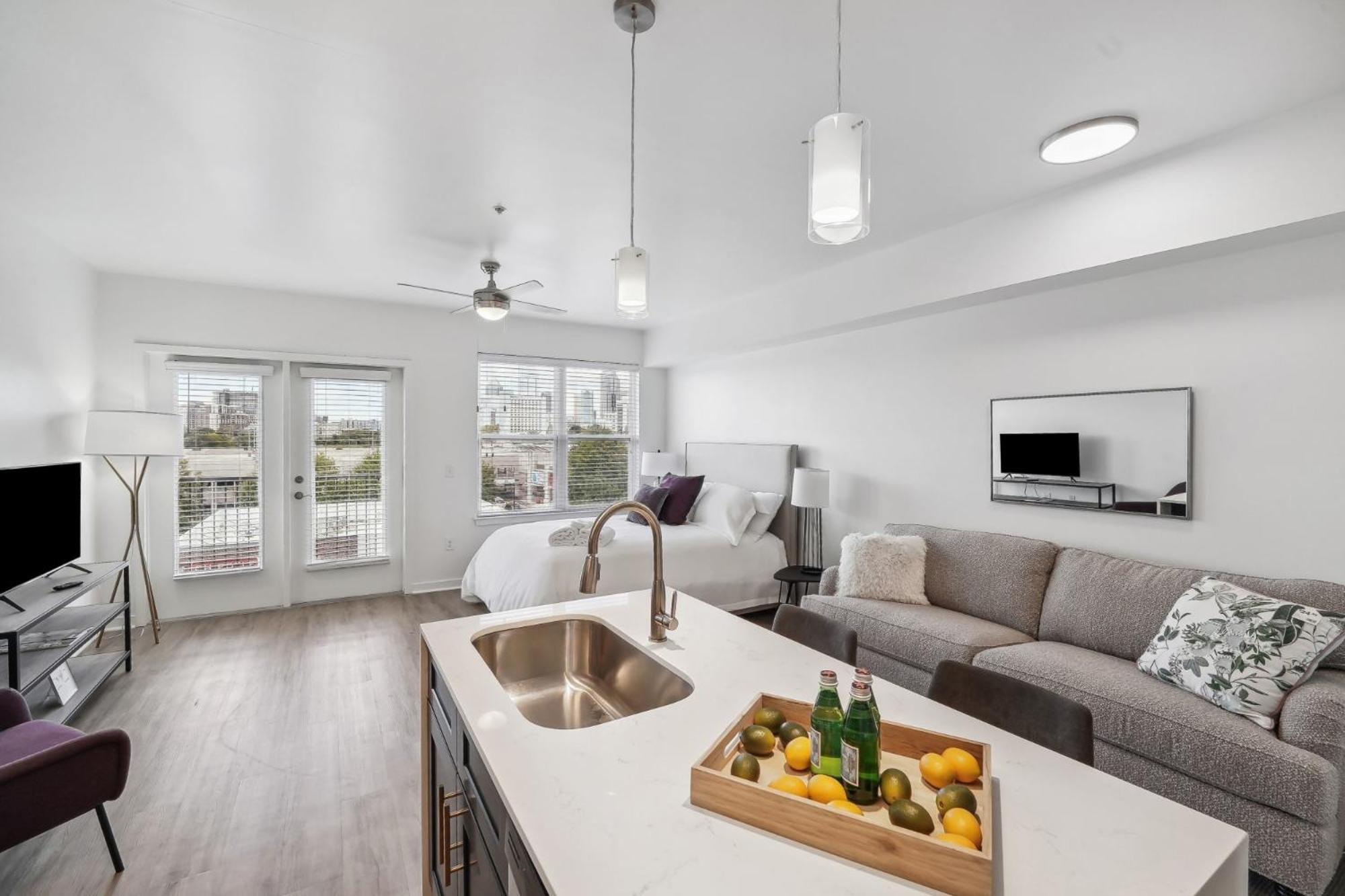Premium Apartments And Studios At Midtown 205 In Σάρλοτ Εξωτερικό φωτογραφία