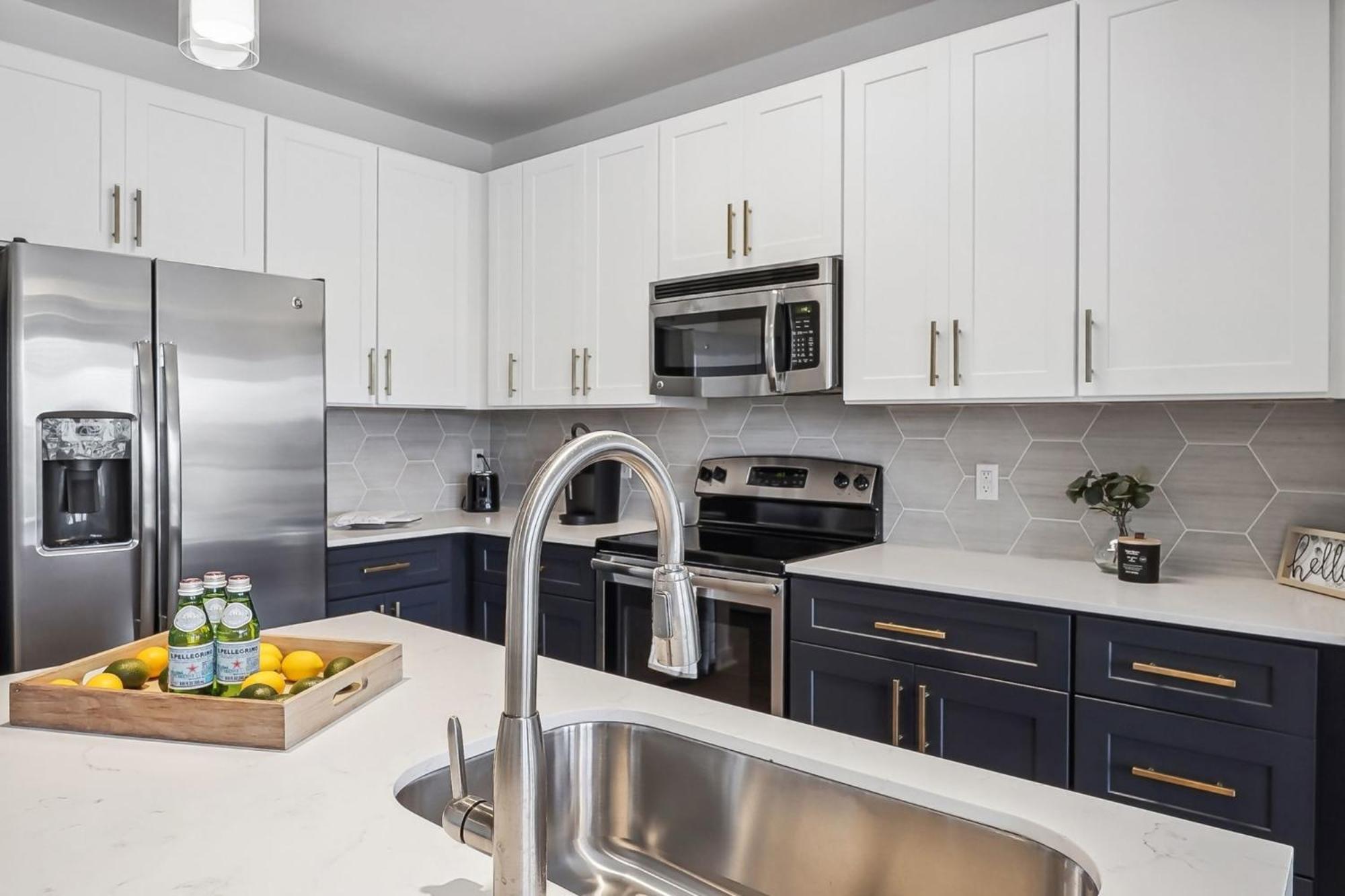 Premium Apartments And Studios At Midtown 205 In Σάρλοτ Εξωτερικό φωτογραφία