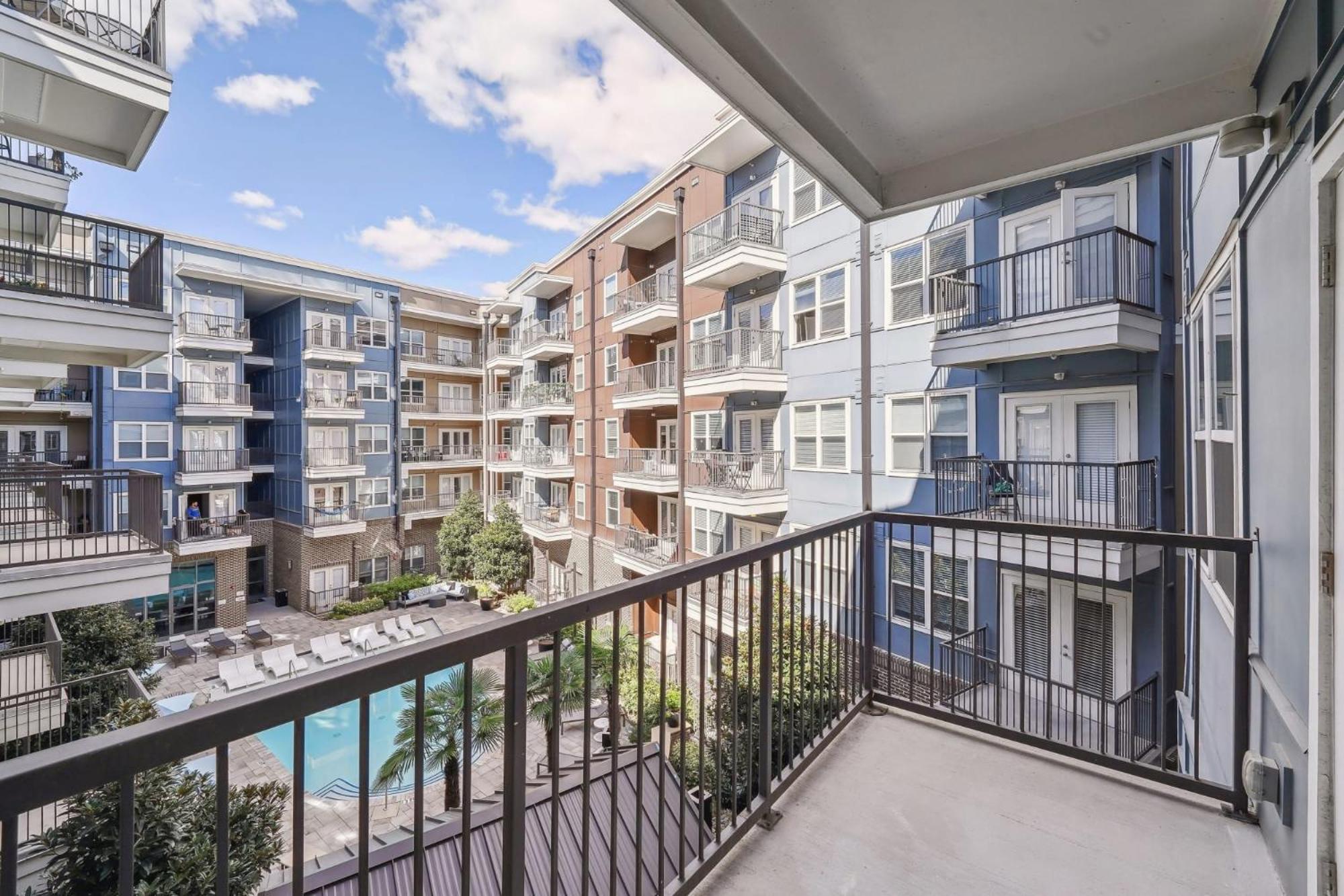 Premium Apartments And Studios At Midtown 205 In Σάρλοτ Εξωτερικό φωτογραφία